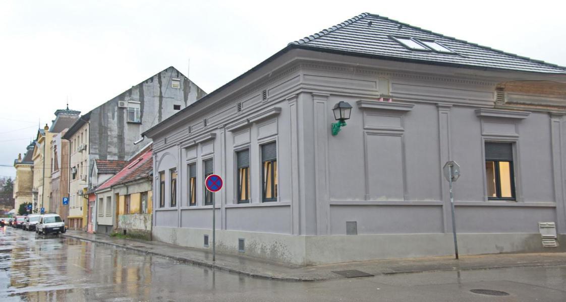 Apartmani Sterija Novi Sad Exterior foto